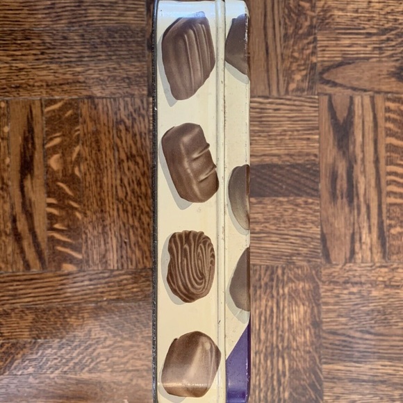 Vintage Cadbury Tin - Picture 3 of 3